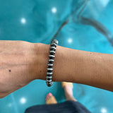 Saucer Navajo Pearl Stretch Bracelet - 9mm