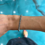 Saucer Navajo Pearl Stretch Bracelet - 4.5mm