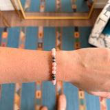 6mm Pearl Stretch Bracelet - Pink Conch