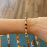 5mm Navajo Pearl Saucer Stretch Bracelet- Pink Conch