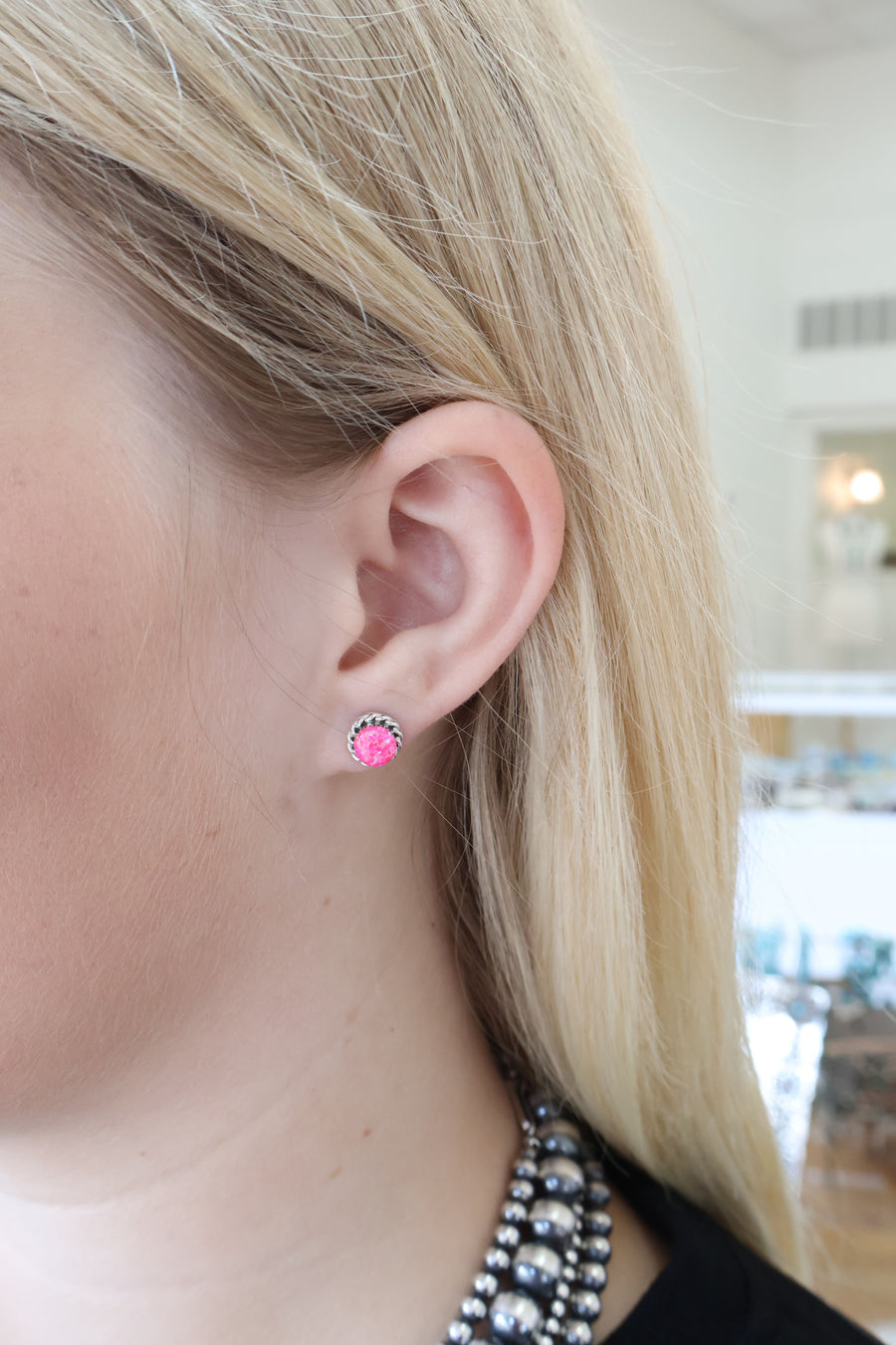 Double Twist Round Studs - Pink