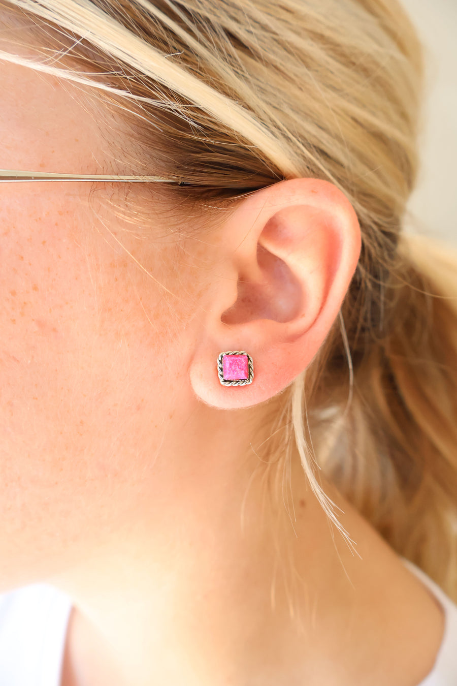 Double Twist Square Studs - Pink